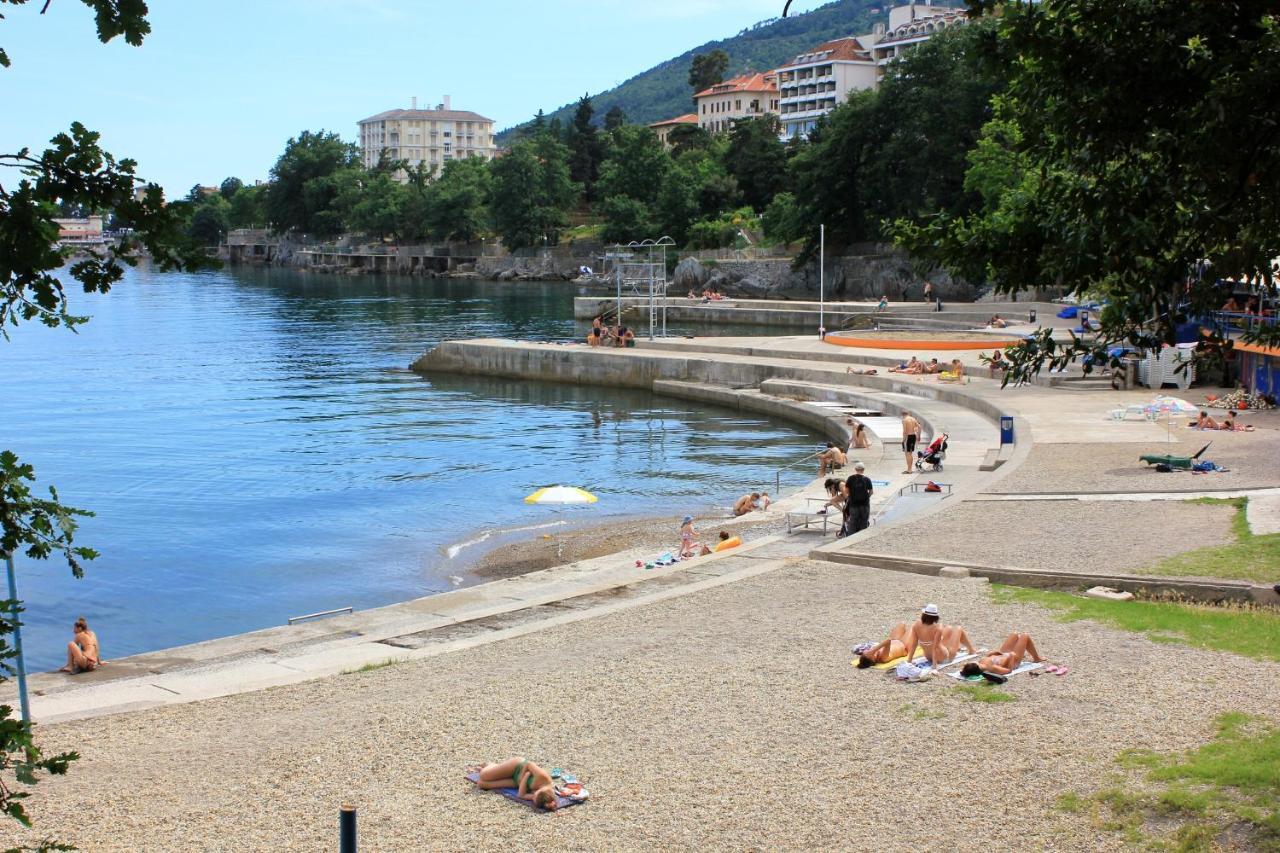 Family Friendly Apartments With A Swimming Pool Lovran, Opatija - 14178 Exterior photo