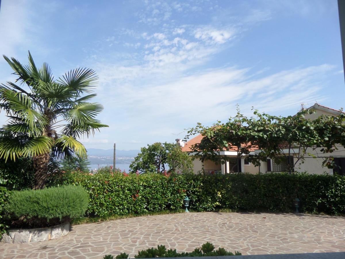 Family Friendly Apartments With A Swimming Pool Lovran, Opatija - 14178 Exterior photo
