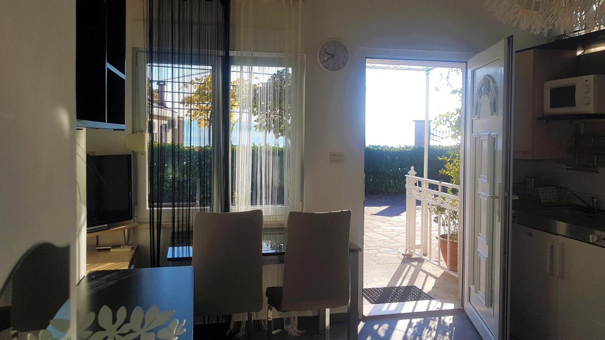 Family Friendly Apartments With A Swimming Pool Lovran, Opatija - 14178 Room photo